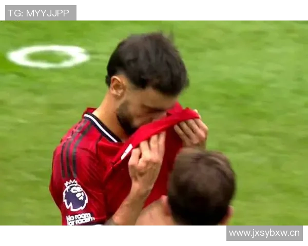 费迪南德批评阿莫林战术调整如同轮盘赌难以持久