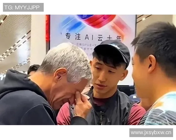 张源发文告别塞蒂恩感谢教练的指导祝福未来一切顺利