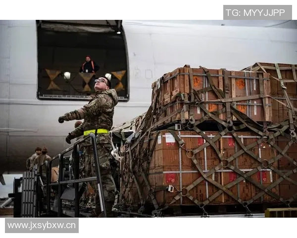 町田队长开场32秒惊天乌龙回传球直接入网引发全场哗然 町田队长开场32秒惊天乌龙回传球直接入网引发全场哗然