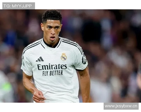 贝林厄姆父母看球无交流引猜测父亲疑似有外遇导致婚姻危机 贝林厄姆父母看球无交流引猜测父亲疑似有外遇导致婚姻危机