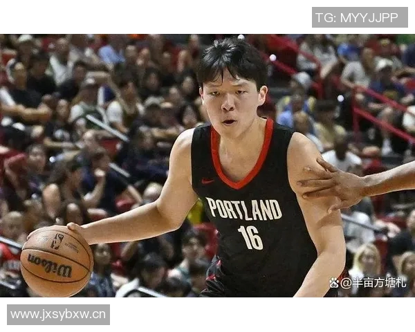 杨瀚森替补席流泪引发热议网友称其有羞耻心是球员的优良品质