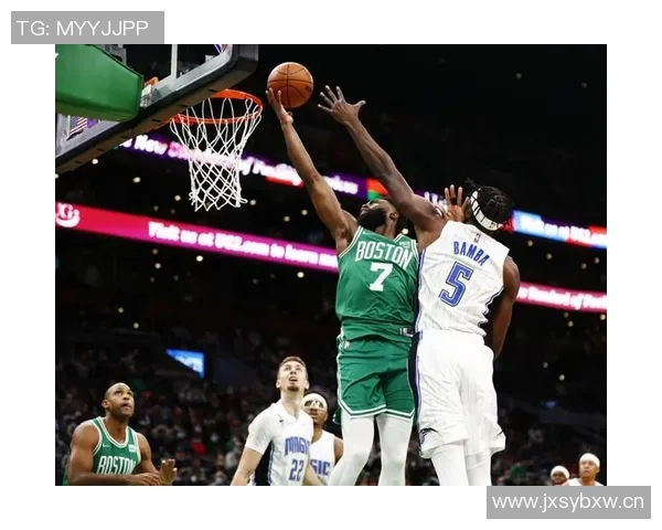 波蒂斯手感火热13投11中三分球6投5中狂砍27分创赛季新高