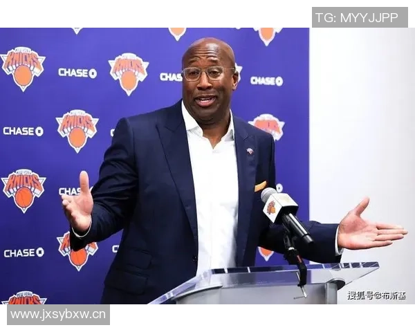 迈克布朗解析先发调整策略应对绿军小个阵容避免大个防守后卫 迈克布朗解析先发调整策略应对绿军小个阵容避免大个防守后卫