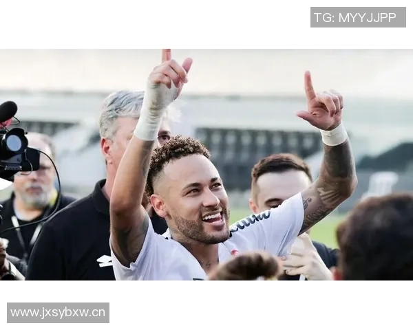 桑托斯总监透露内马尔季前备战已启动续约进展乐观