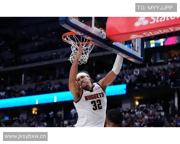 掘金官方更正约基奇数据引发热议27分12篮板10助攻成焦点