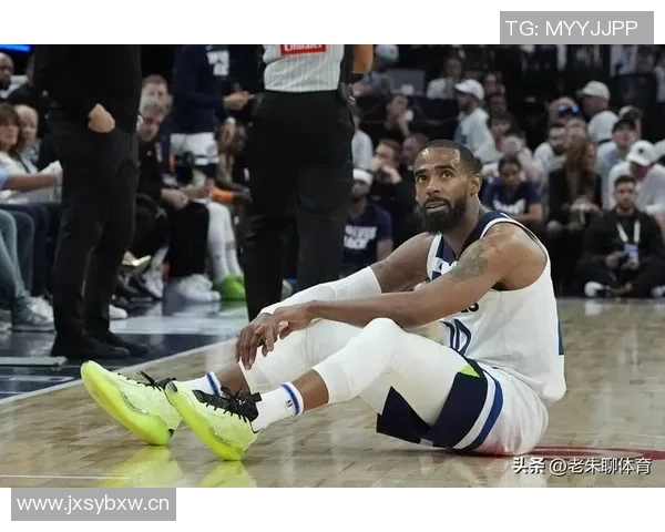 康利状态低迷全场失准仅得两篮板四助攻岁月痕迹显现